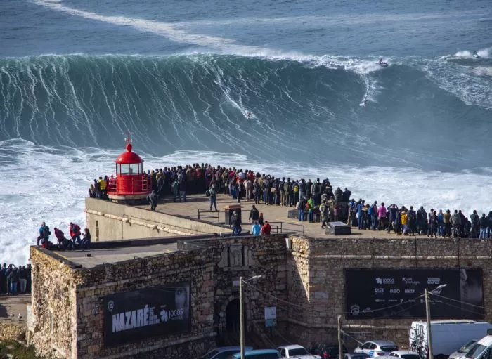 Nazaré, spot mondial du surf - Image 2